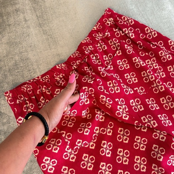 PRINTED  PANTS SIZE L NWOT - Picture 11 of 17